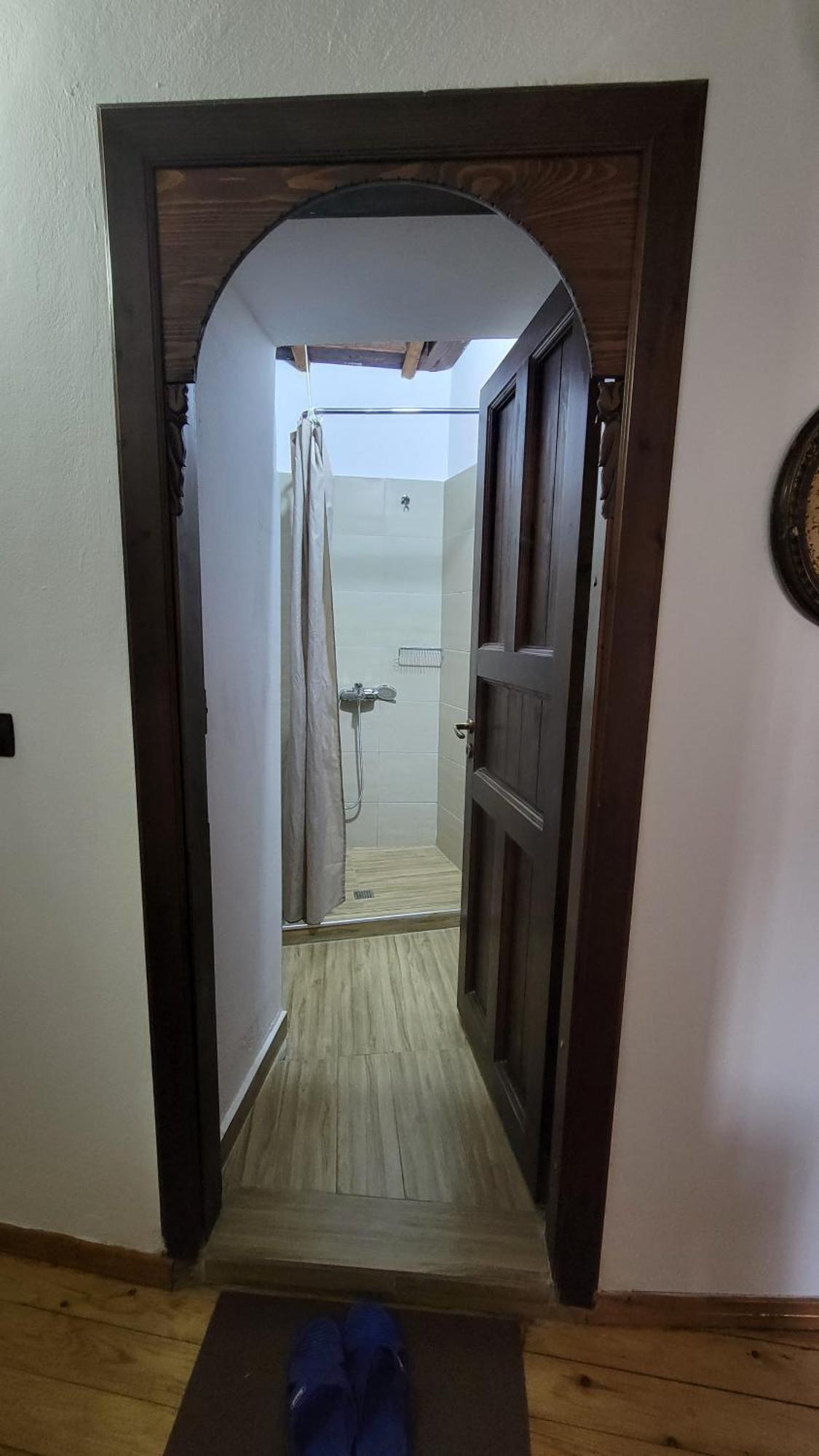 Hostel Mangalem Berat Bagian luar foto
